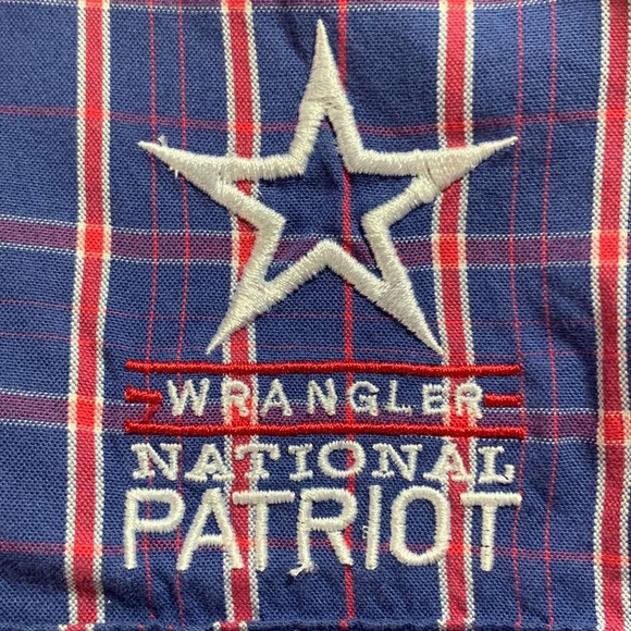 Wrangler Pearl Snap Shirt Med-Large National Patriot Logo Blue Plaid Rodeo Star - Picture 12 of 12